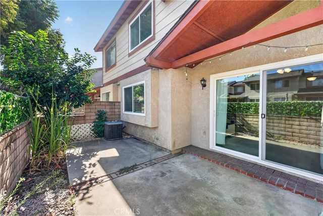 856 Maitland Privado, Ontario, CA 91762