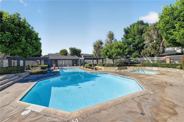 856 Maitland Privado, Ontario, CA 91762