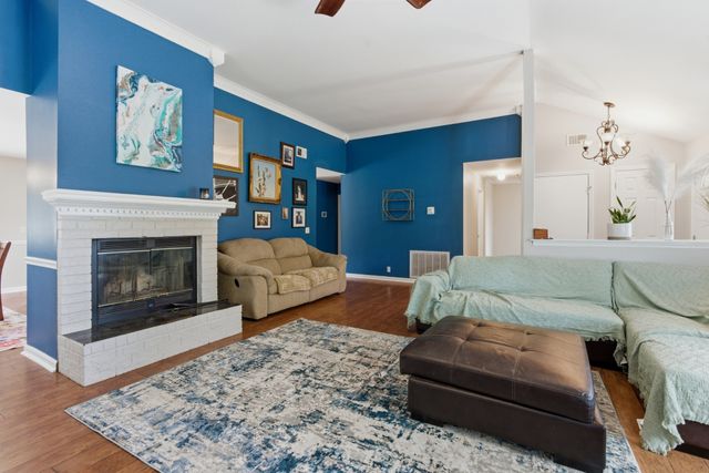 1701 Ridgemere Ct, Hermitage, TN 37076