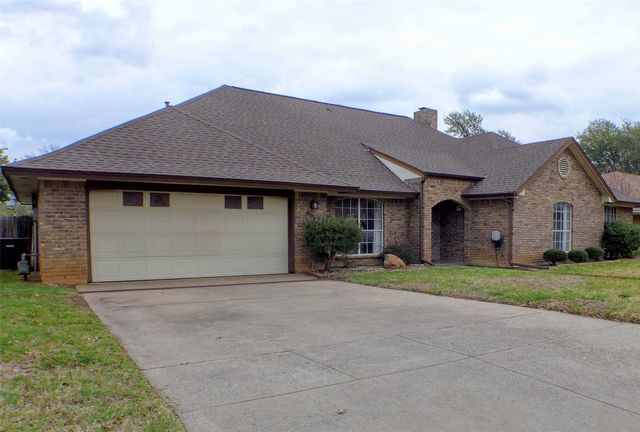 4011 Stonewick Drive, Arlington, TX 76016