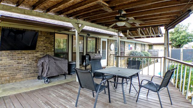 4011 Stonewick Drive, Arlington, TX 76016