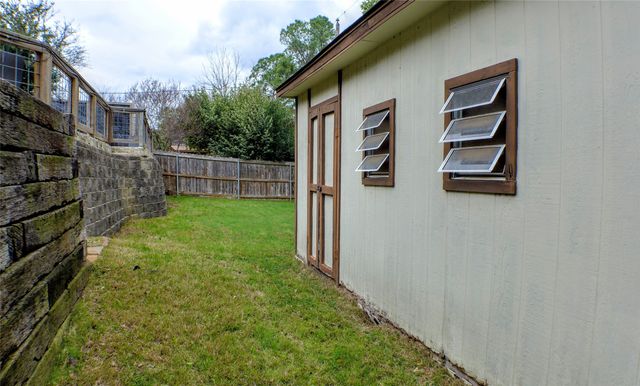 4011 Stonewick Drive, Arlington, TX 76016