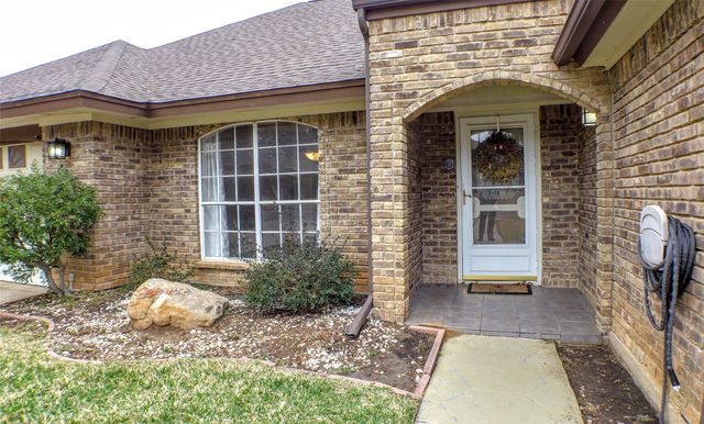 4011 Stonewick Drive, Arlington, TX 76016