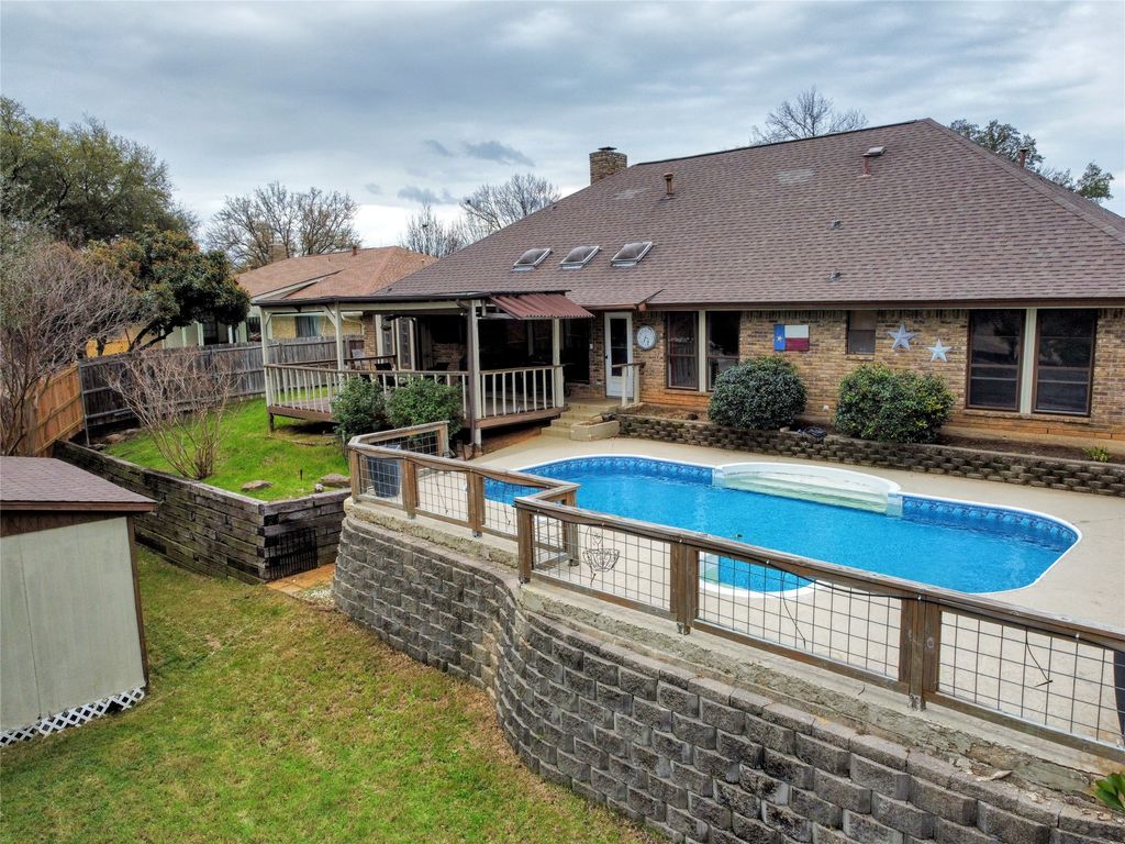 4011 Stonewick Drive, Arlington, TX 76016