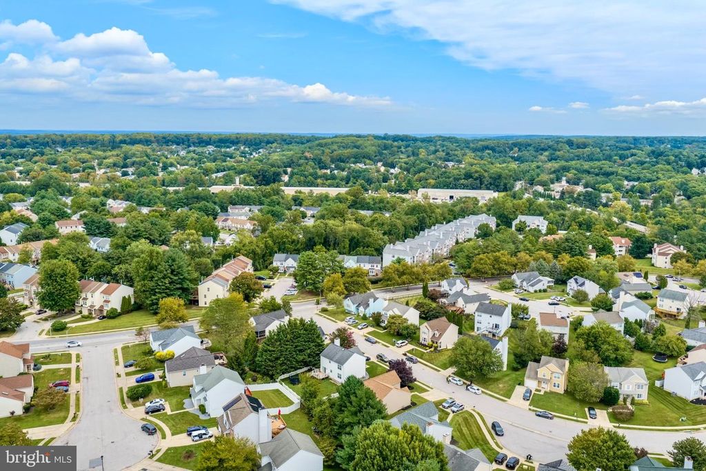 Image 17 of property listing at 8 HARROD CT, Reisterstown, MD 21136