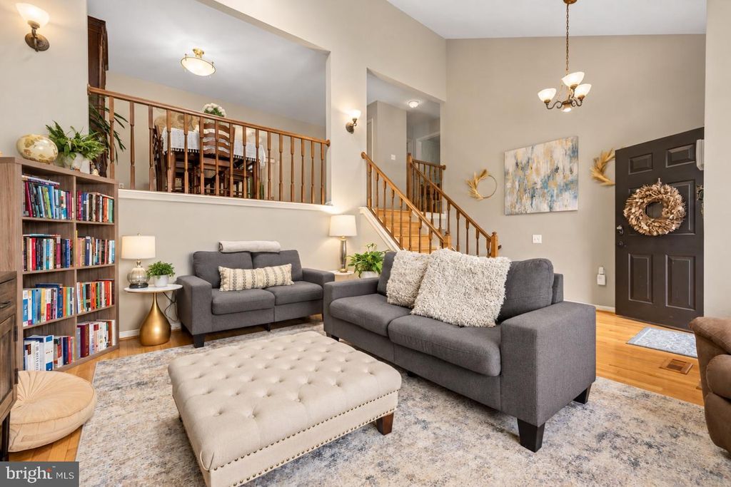Image 24 of property listing at 8 HARROD CT, Reisterstown, MD 21136