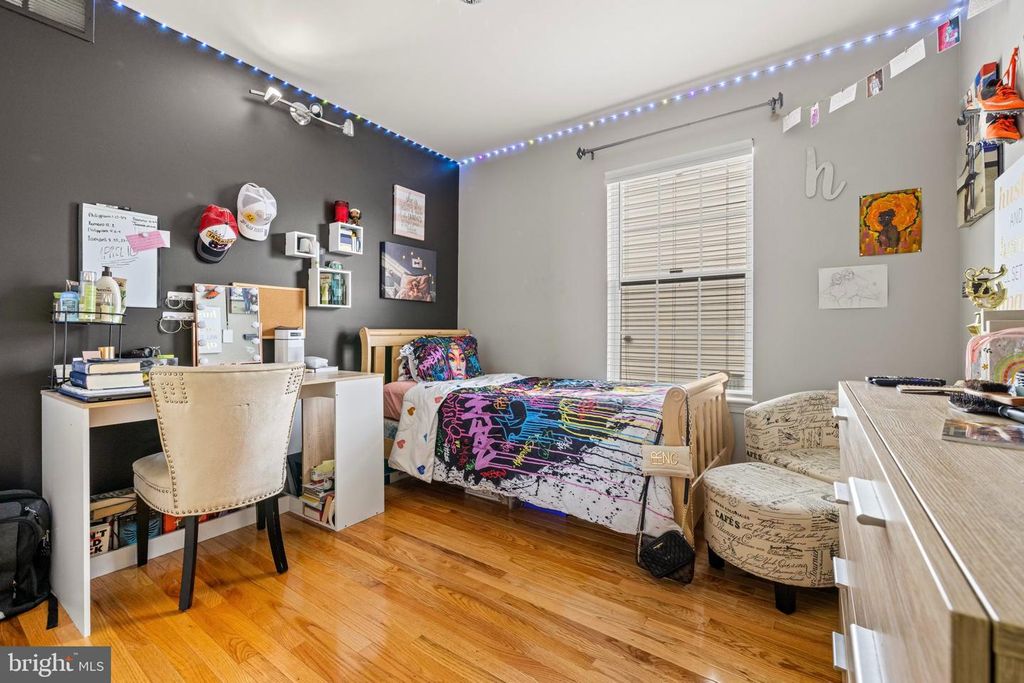 Image 42 of property listing at 8 HARROD CT, Reisterstown, MD 21136