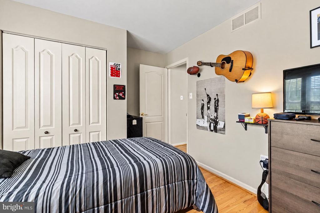 Image 45 of property listing at 8 HARROD CT, Reisterstown, MD 21136