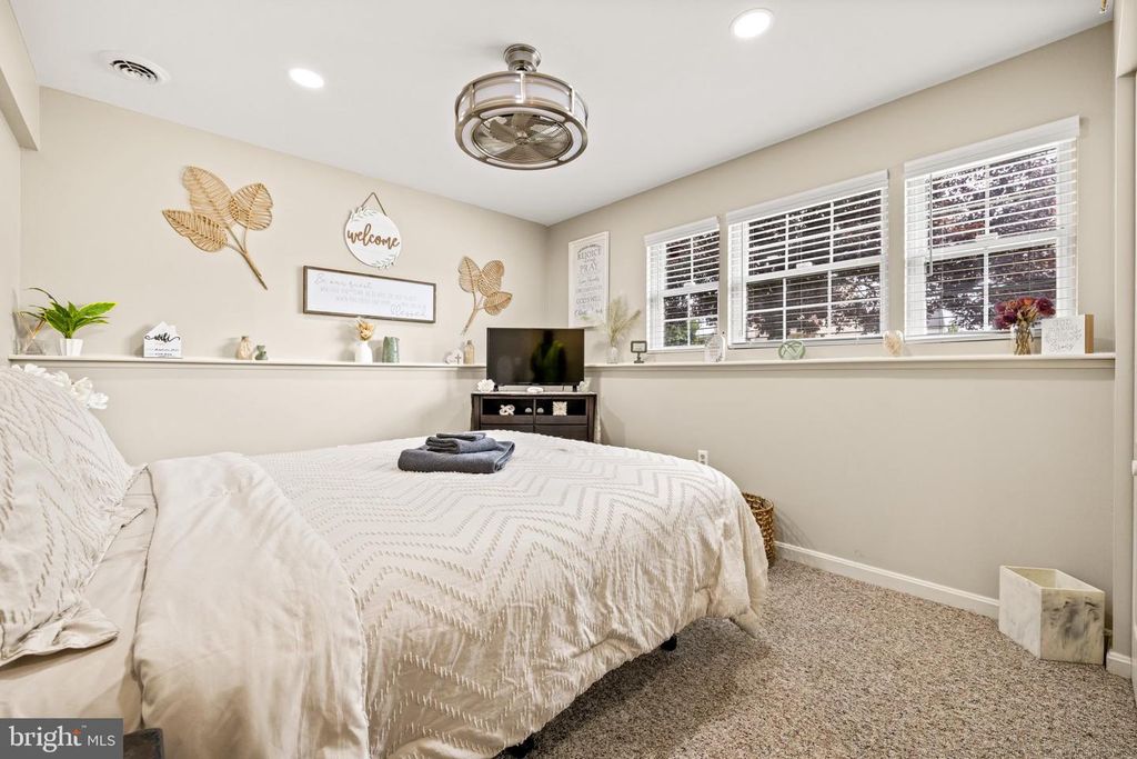 Image 54 of property listing at 8 HARROD CT, Reisterstown, MD 21136