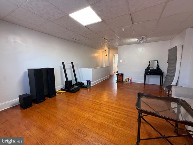 531 CHESTER PIKE, Prospect Park, PA 19076