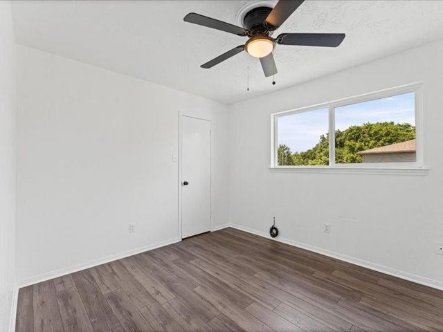 7850 Hillbarn Drive, Houston, TX 77040