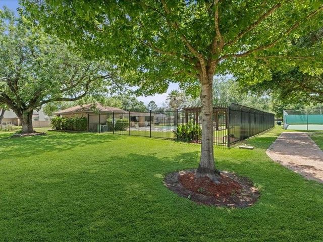 7850 Hillbarn Drive, Houston, TX 77040
