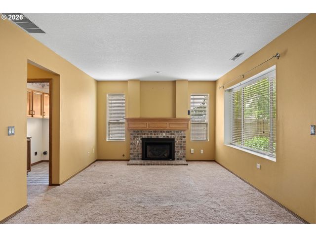 6725 Sw 160TH Ave, Beaverton, OR 97007