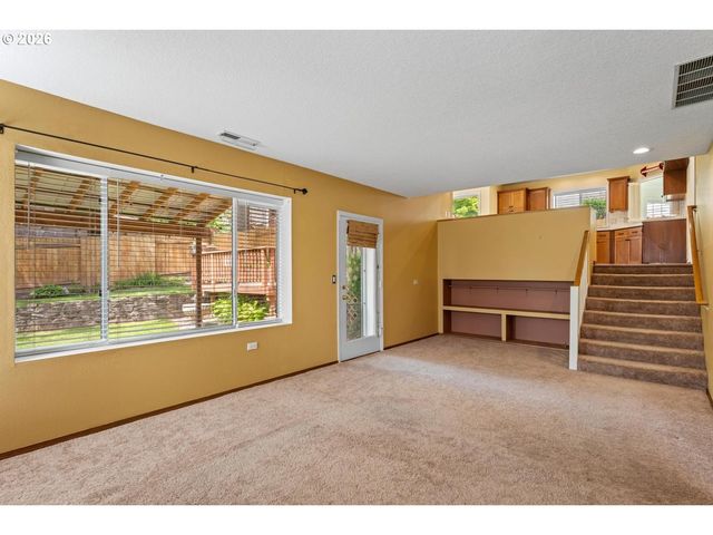 6725 Sw 160TH Ave, Beaverton, OR 97007