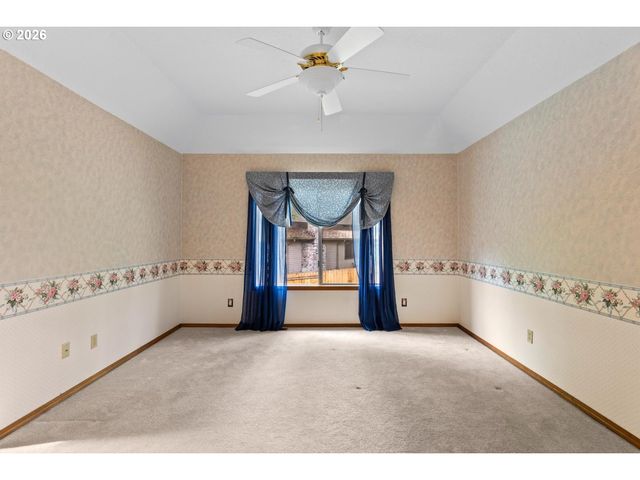 6725 Sw 160TH Ave, Beaverton, OR 97007