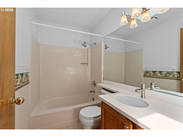 6725 Sw 160TH Ave, Beaverton, OR 97007
