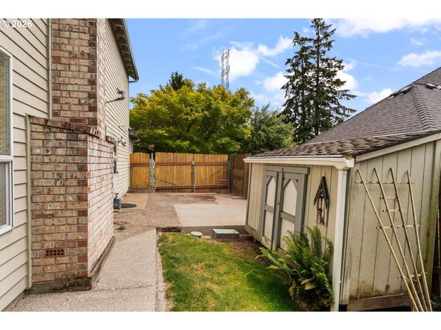 6725 Sw 160TH Ave, Beaverton, OR 97007