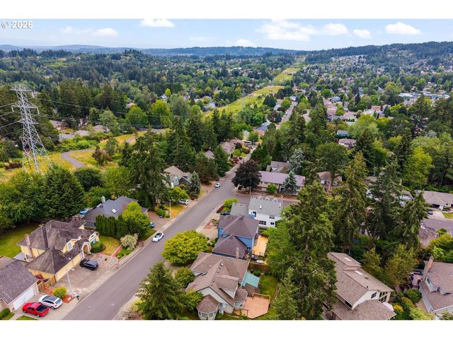 6725 Sw 160TH Ave, Beaverton, OR 97007