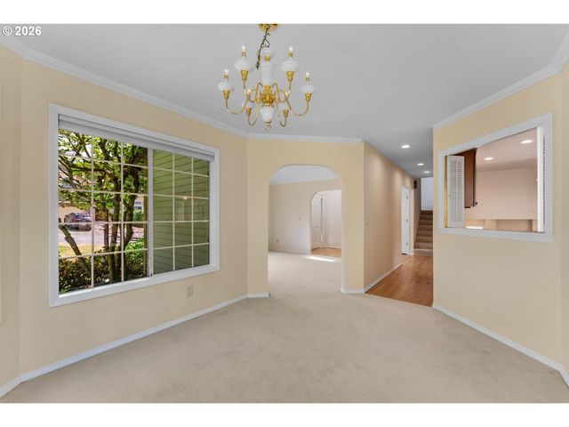 6725 Sw 160TH Ave, Beaverton, OR 97007