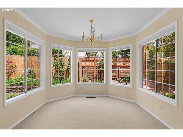 6725 Sw 160TH Ave, Beaverton, OR 97007