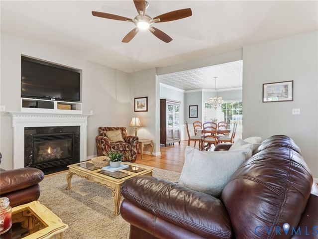 9056 Haversack Ln, Mechanicsville, VA 23116