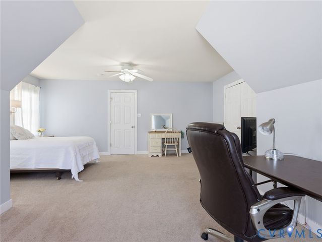 9056 Haversack Ln, Mechanicsville, VA 23116