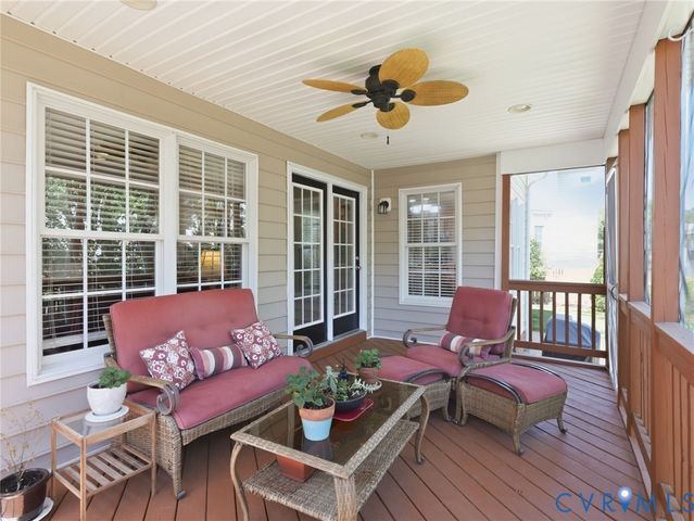 9056 Haversack Ln, Mechanicsville, VA 23116
