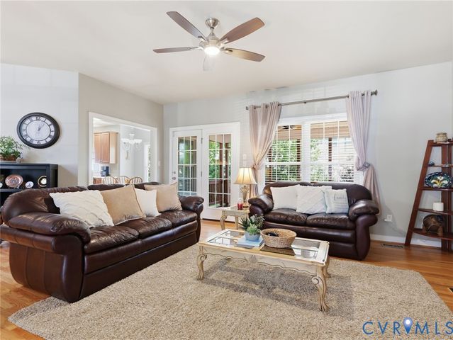 9056 Haversack Ln, Mechanicsville, VA 23116