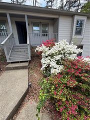 325 Little Rock Court, Lawrenceville, GA 30046