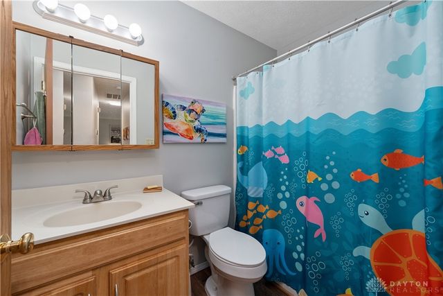 2236 Commonwealth Drive, Xenia, OH 45385