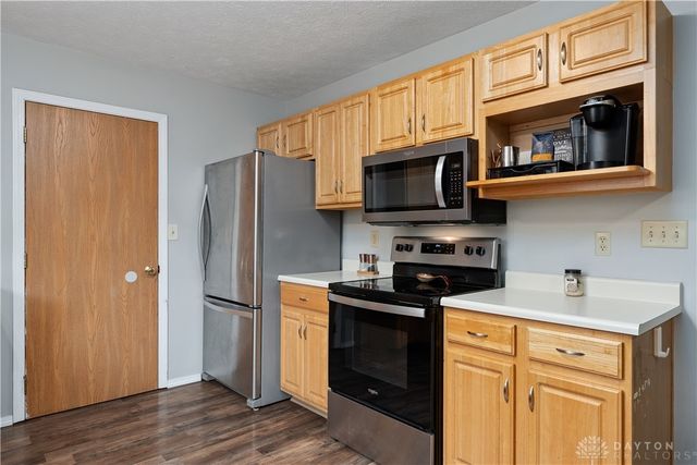 2236 Commonwealth Drive, Xenia, OH 45385