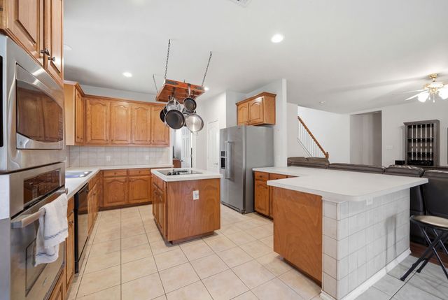 8641 Shadow Trace Drive, Fort Worth, TX 76244