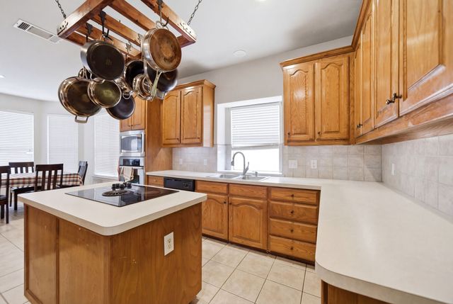 8641 Shadow Trace Drive, Fort Worth, TX 76244