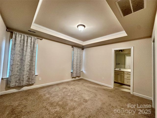 5733 Lachlan Hill Lane, Charlotte, NC 28278