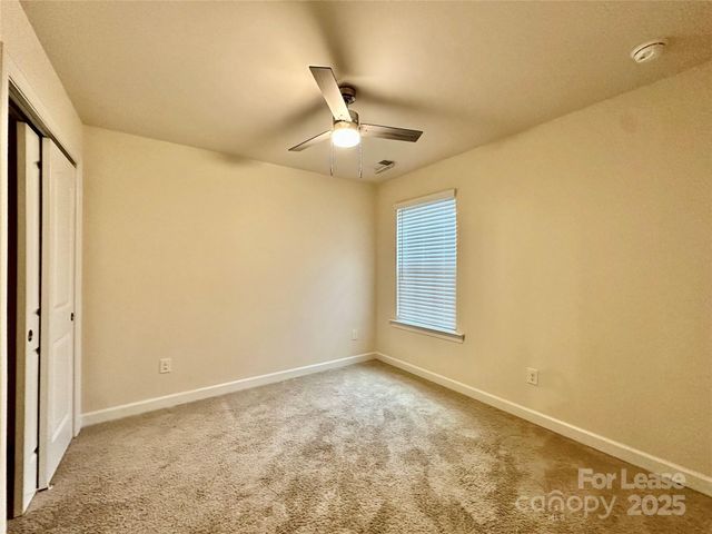 5733 Lachlan Hill Lane, Charlotte, NC 28278