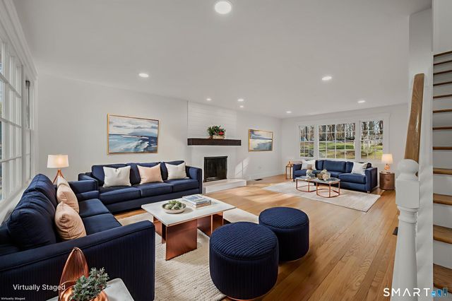 87 Colony Road, Groton, CT 06340