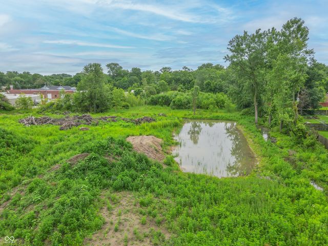 4525 N Shadeland Avenue, Indianapolis, IN 46226