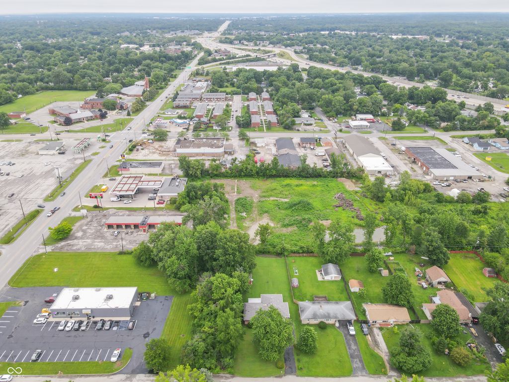 4525 N Shadeland Avenue, Indianapolis, IN 46226