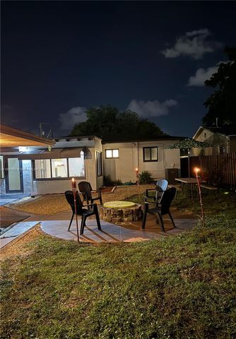 117 NE 2nd Ter 1, Hallandale Beach, FL 33009