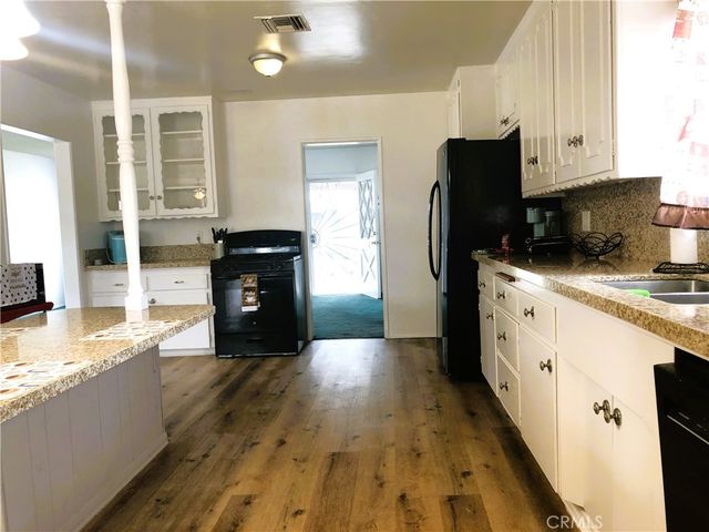 8808 Olive, Bellflower, CA 90706