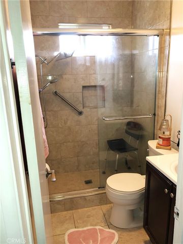 8808 Olive, Bellflower, CA 90706