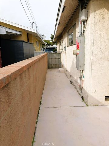 8808 Olive, Bellflower, CA 90706