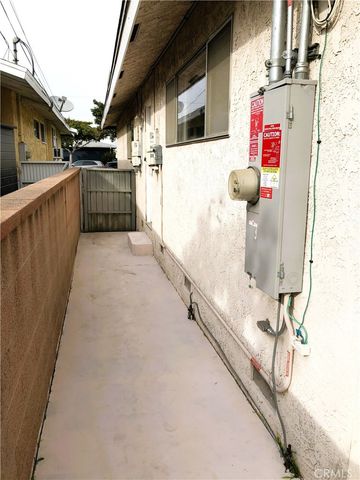 8808 Olive, Bellflower, CA 90706