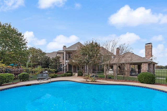 255 Yankee Creek Road, Heath, TX 75032