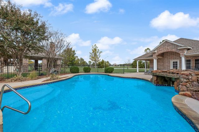 255 Yankee Creek Road, Heath, TX 75032