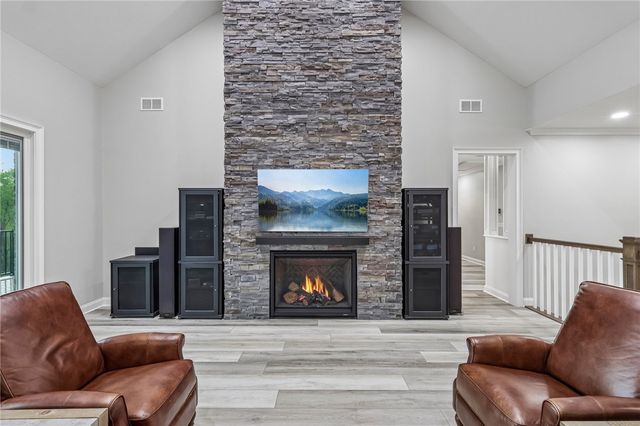 3063 Chestnut Ridge Drive, Jefferson Hills, PA 15025