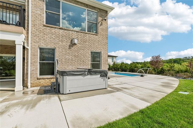 3063 Chestnut Ridge Drive, Jefferson Hills, PA 15025