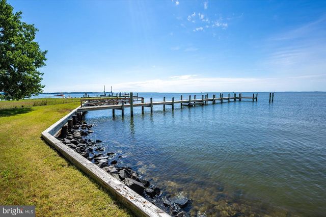 21642 CHICKEN POINT RD, Tilghman, MD 21671