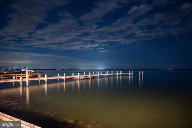 21642 CHICKEN POINT RD, Tilghman, MD 21671