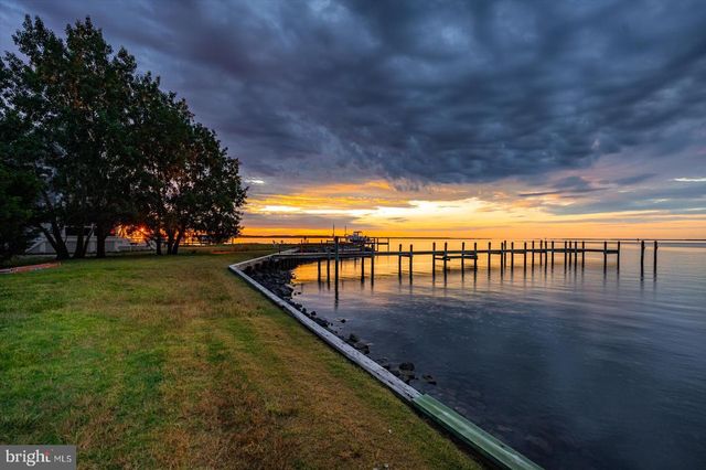 21642 CHICKEN POINT RD, Tilghman, MD 21671